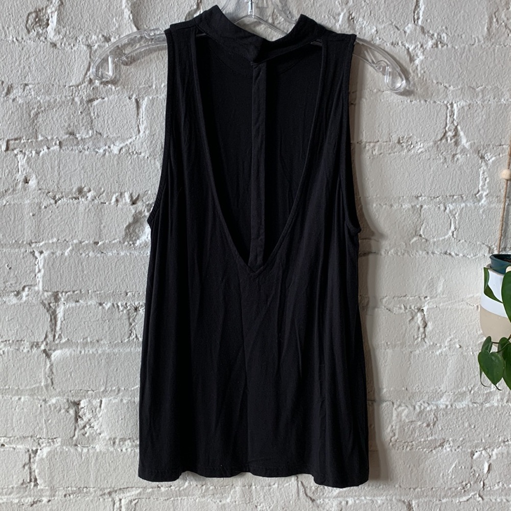 High Neck Tank Top - Picture 2 of 5